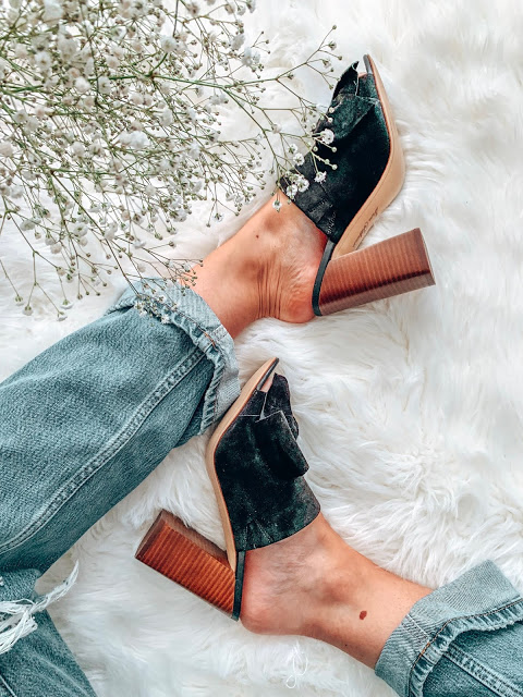 black bow sam edelman mules from summer to fall with dad jeans